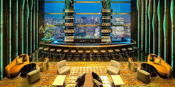 Sky Gallery Lounge Levita 1