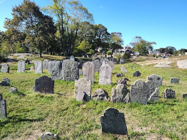 Old Burial Hill Cemetery