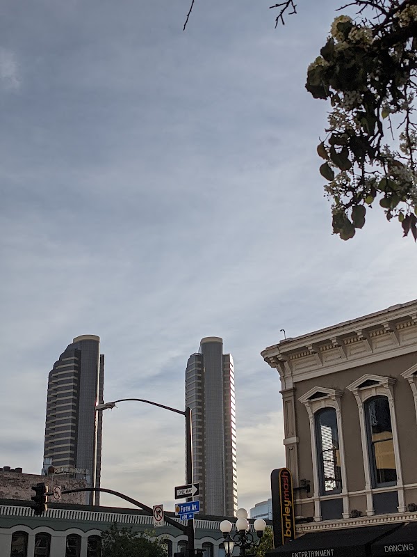 Gaslamp Quarter 4