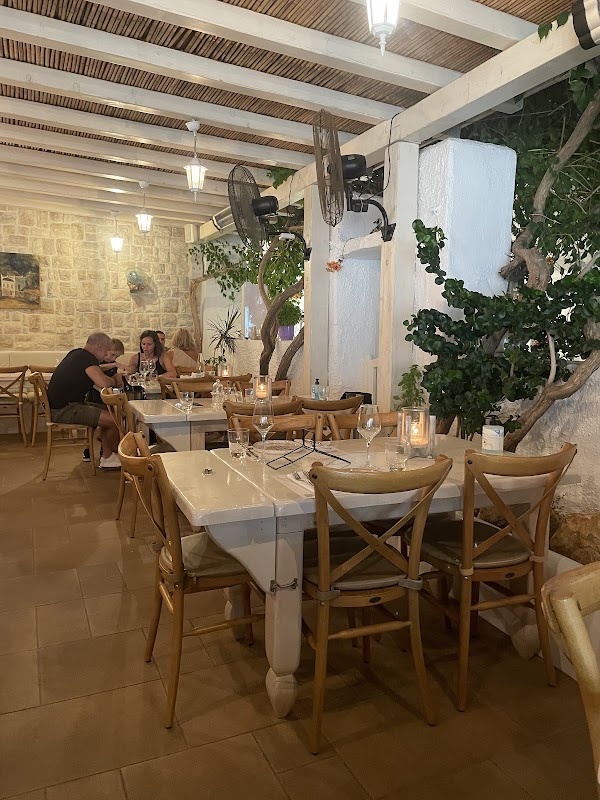 m-eating restaurant Mykonos town 3