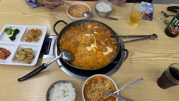 Hannam Budaejjigae 4