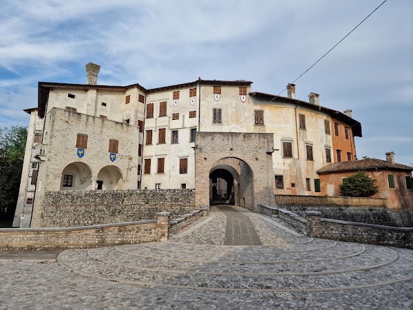 Castle of Valvasone 1