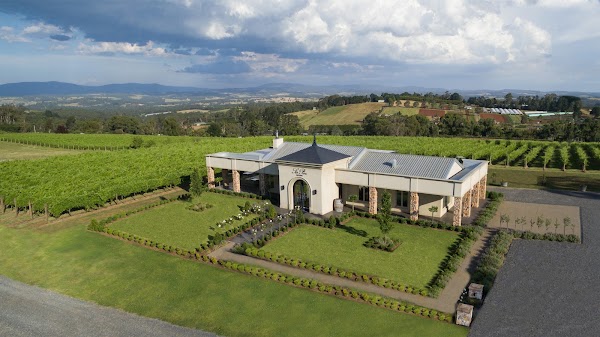 Sir Paz Estate 1
