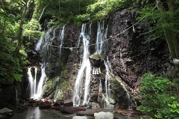 Tamadareno Falls 1