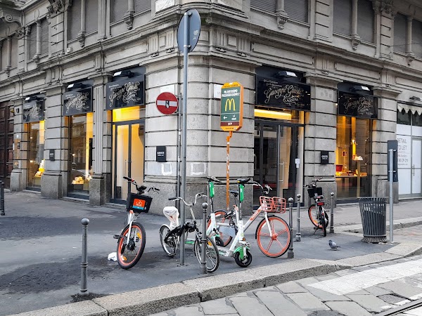 Giusti Boutique Milano Duomo