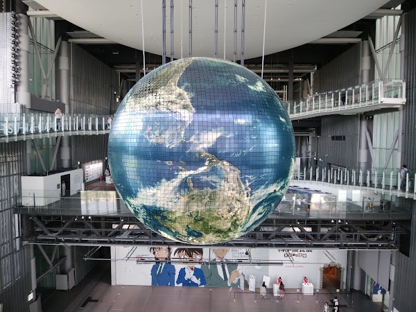The National Museum of Emerging Science and Innovation (Miraikan) 5