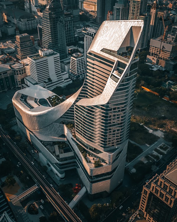 Central Embassy 5