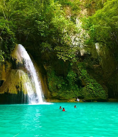 Kawasan Falls 1