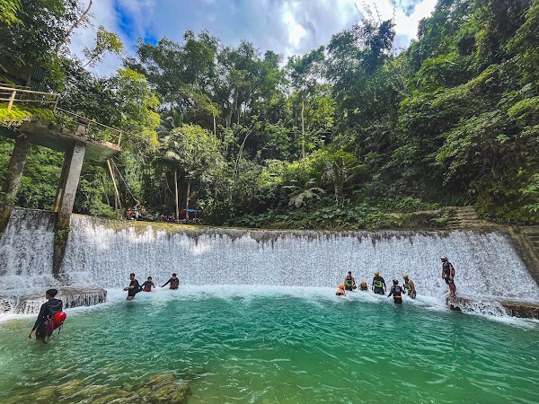 Kawasan Falls 2