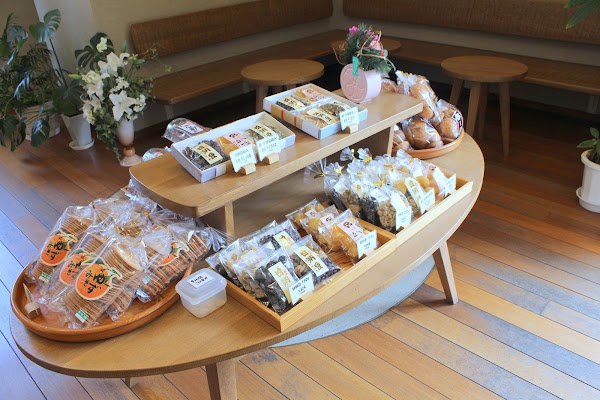 労研饅頭 勝山町本店 4