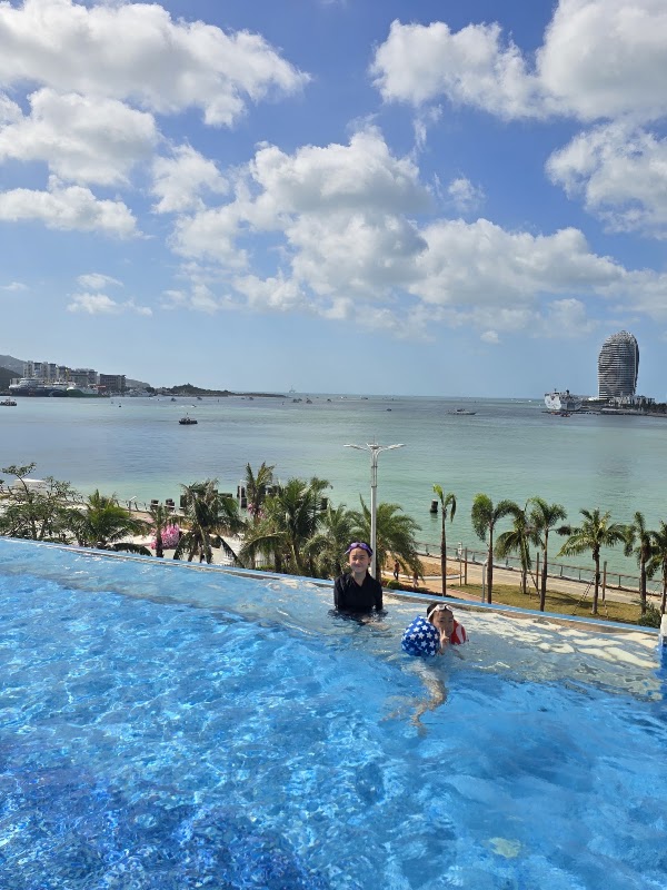 Sanya Longyuewan Seaview Hotel 4