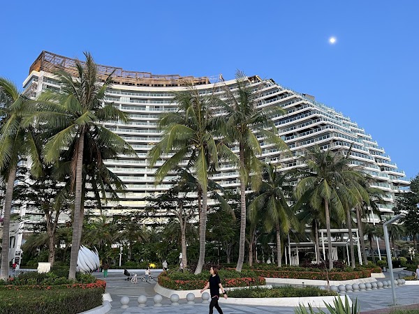 Sanya Longyuewan Seaview Hotel 3