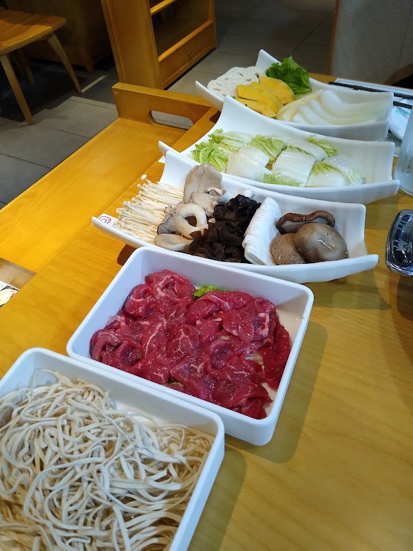 Qiqi Hot Pot 3