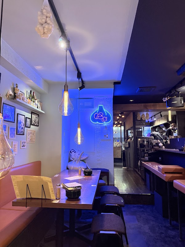 Garlic Bar Nyonnyogo 3