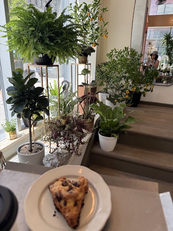 REMI FLOWER COFFEE 4
