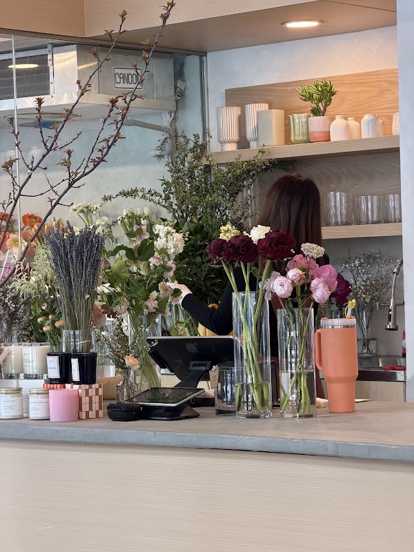 REMI FLOWER COFFEE 3