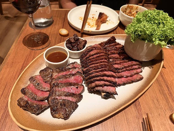 GUUM Contemporary Grill 2