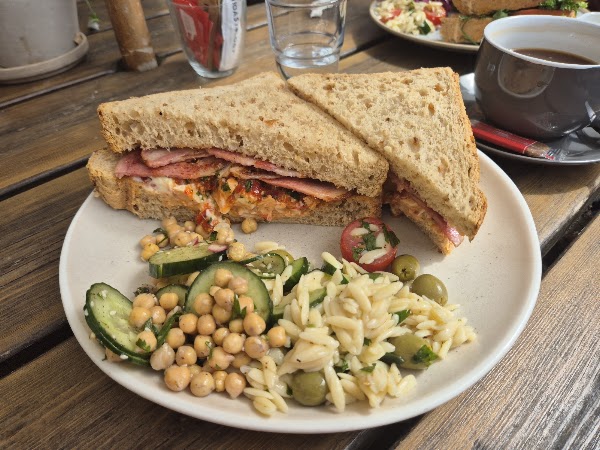 Colemans deli 4