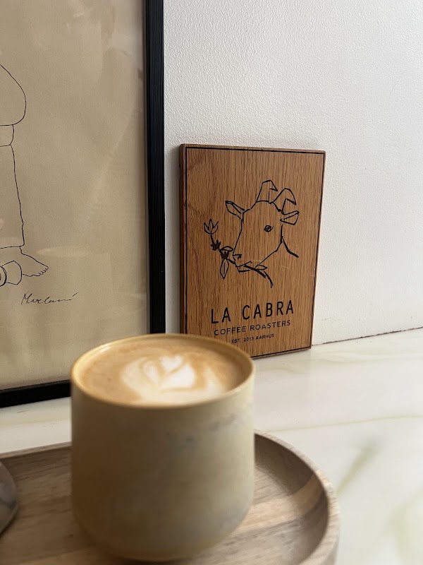 I.O Café 4