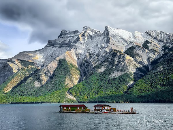 Lake Minnewanka 4