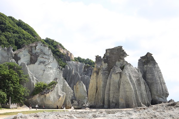 Hotoke-ga-ura Rock Formations 4