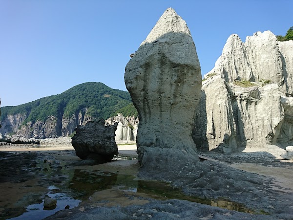 Hotoke-ga-ura Rock Formations 3