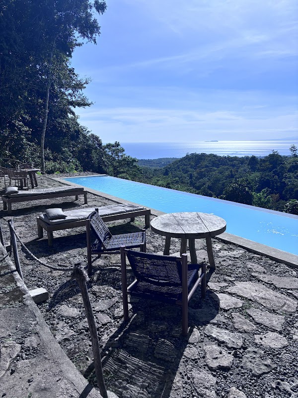 LA Canopée Bar & Restaurant