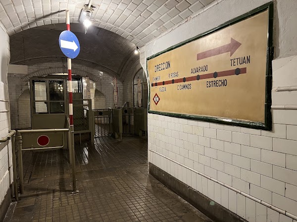 Estación Museo de Chamberí 3