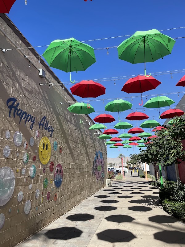 Happy Alley