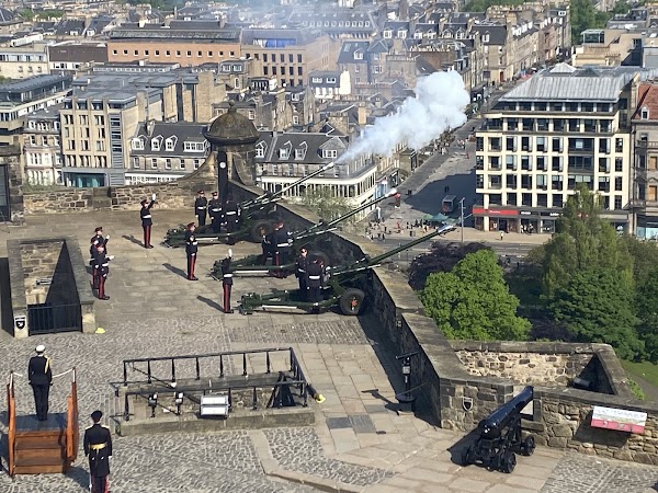 One O’Clock Gun 5