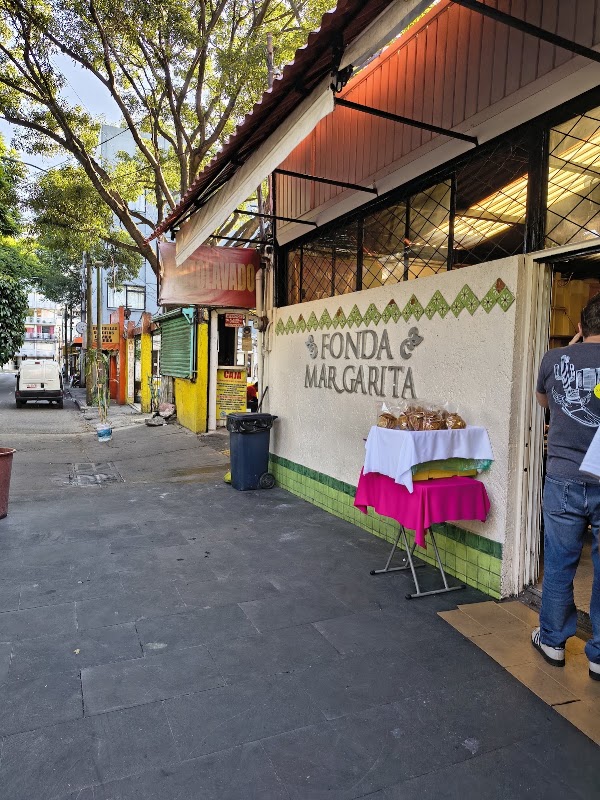 Fonda Margarita 2