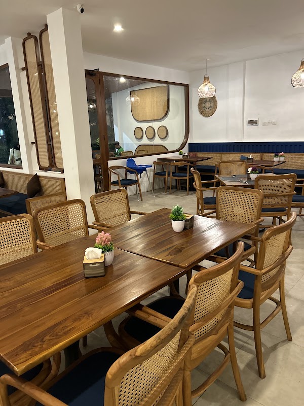 Aahar - Pure Vegetarian Indian Resturant Kuta