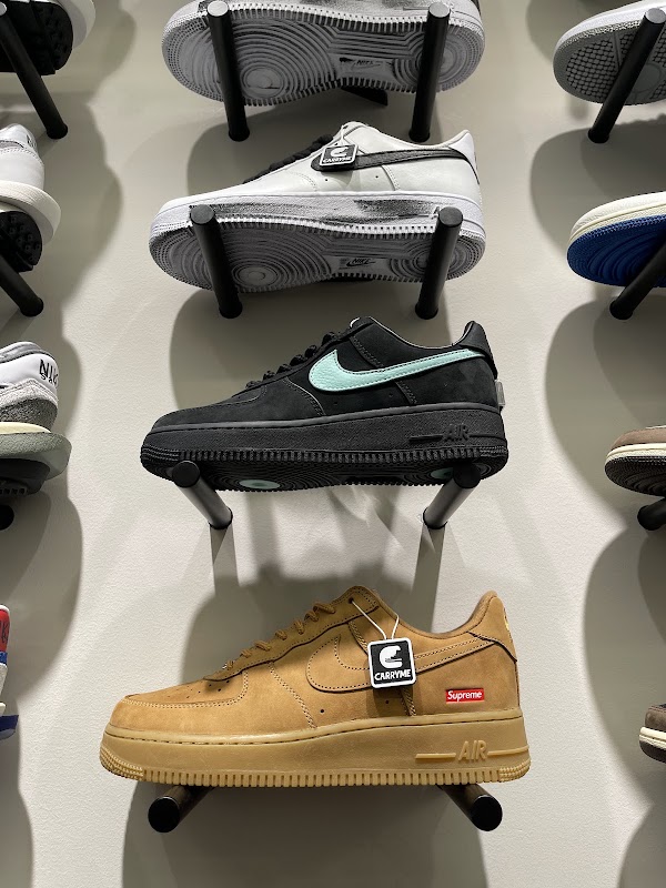 SNKRDUNK HARAJUKU（スニダン原宿店） 4