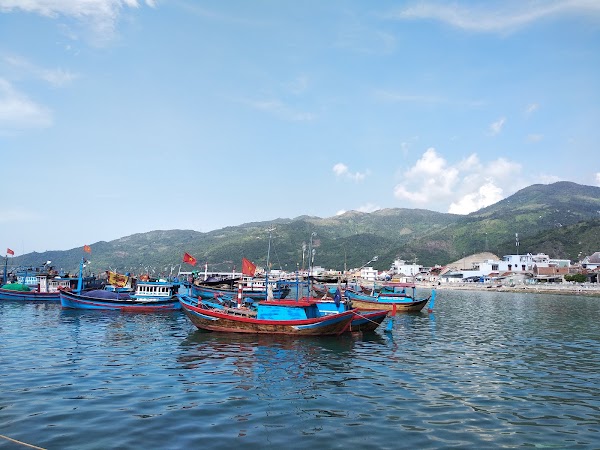 Hòn Nưa