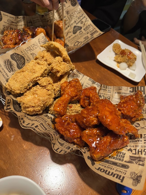 BHC Chicken Jeju Shinhwa World branch 4