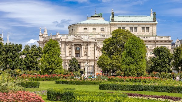 Burgtheater 3