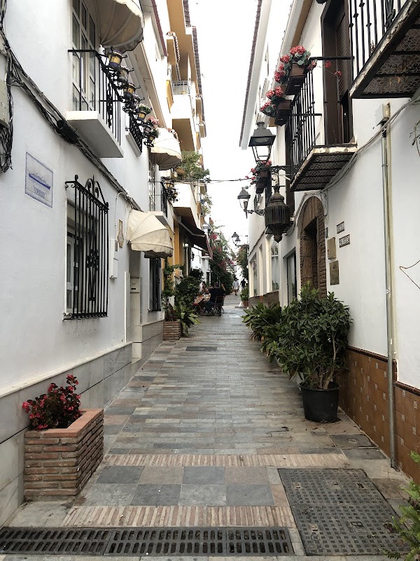 Hostal Paco Marbella