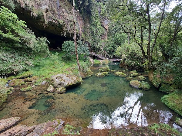 Songlong Rock Waterfall 4