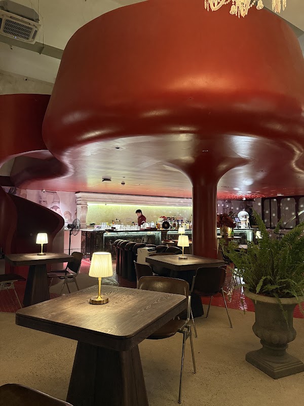 REDEN RESTAURANT 3