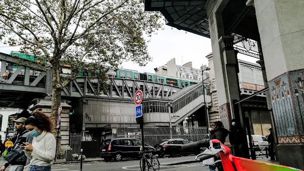 Boulevard Barbès 3