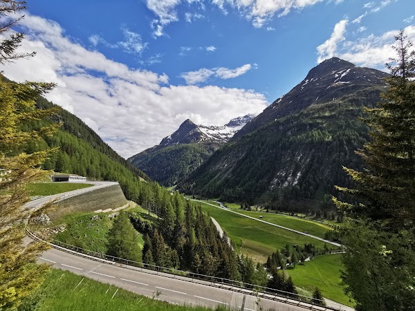 Felbertauern Straße 1