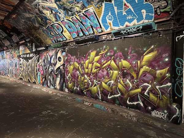 Leake Street 4