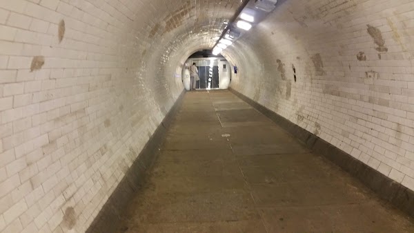 Greenwich Foot Tunnel 4