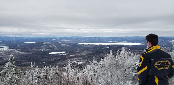 Cathedral Ledge Road 2