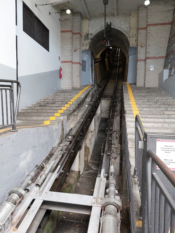 Como-Brunate funicular 3