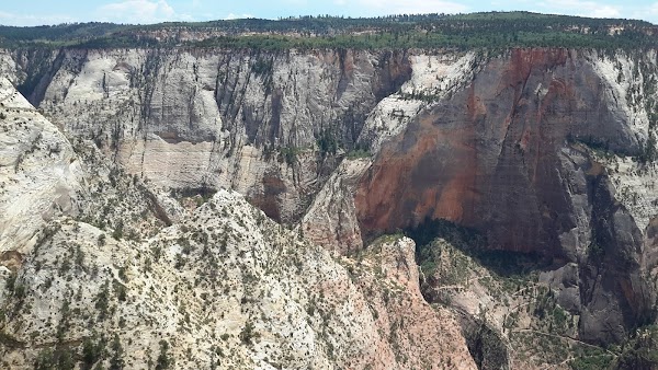 Zion Canyon Scenic Drive 4