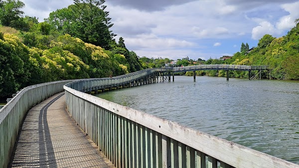 Orakei Basin Walkway