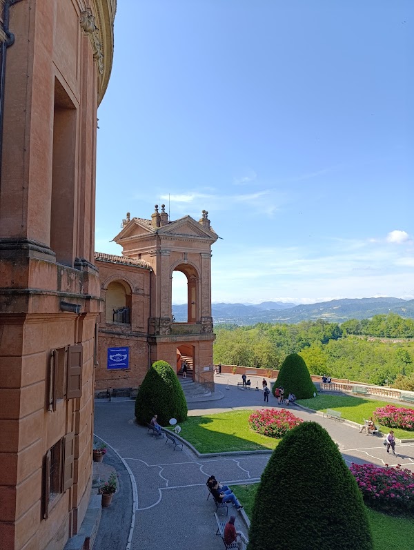 Portico di San Luca 2