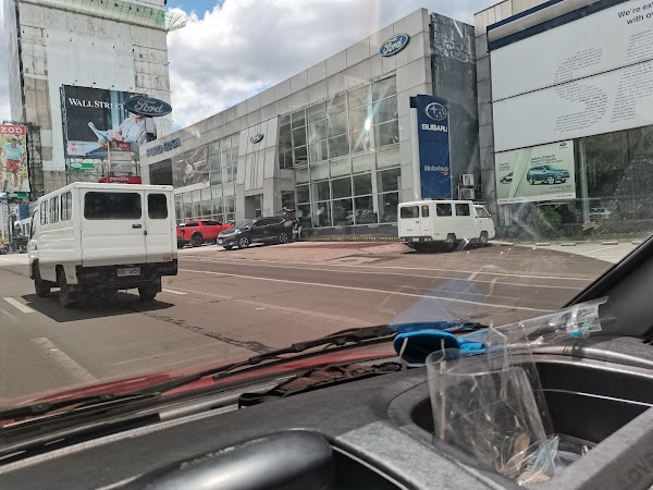 Epifanio de los Santos Avenue 3