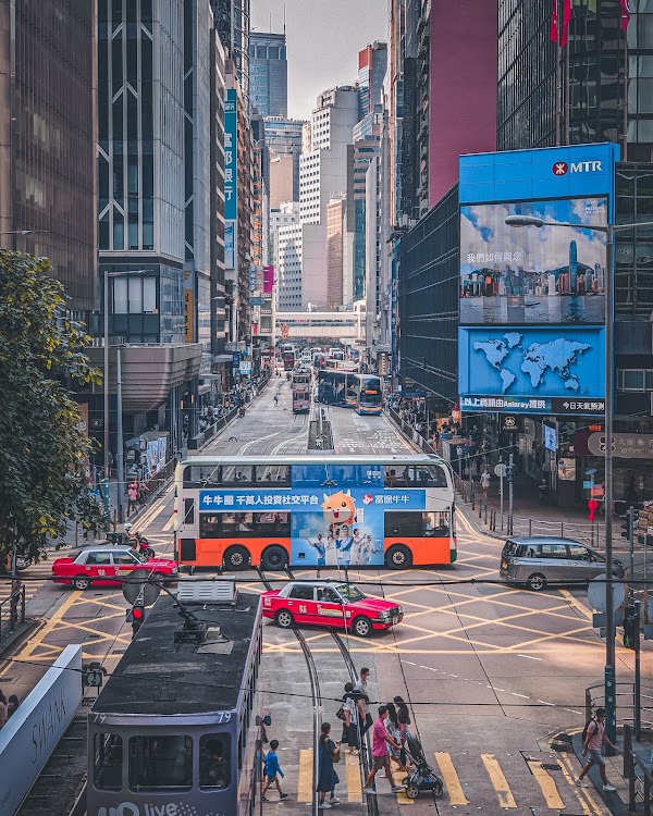 Des Voeux Road Central